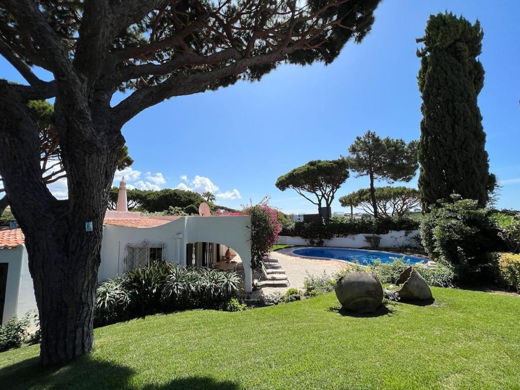 Traditional 3 Bedroom Villa With Great Pool In The Heart Of Vale Do Lobo Dış mekan fotoğraf